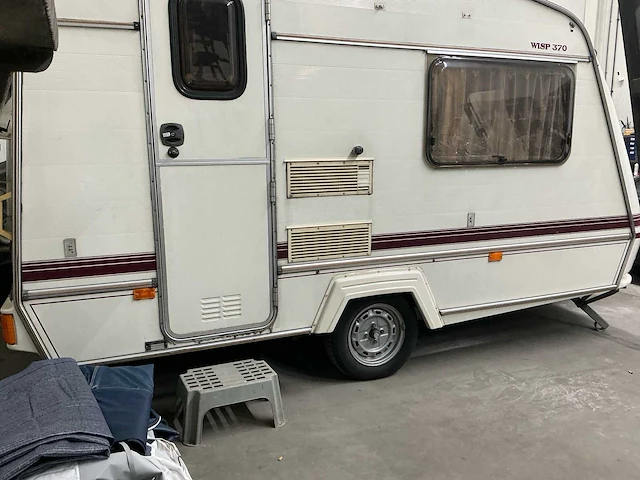 Elddis wisp 370 met voortent caravan - afbeelding 6 van  34