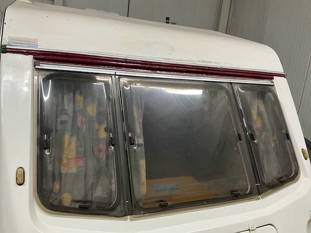 Elddis wisp 370 met voortent caravan - afbeelding 9 van  34