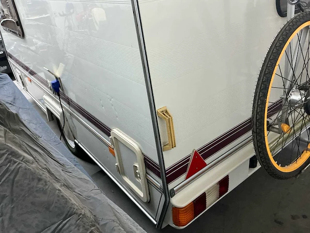 Elddis wisp 370 met voortent caravan - afbeelding 33 van  34