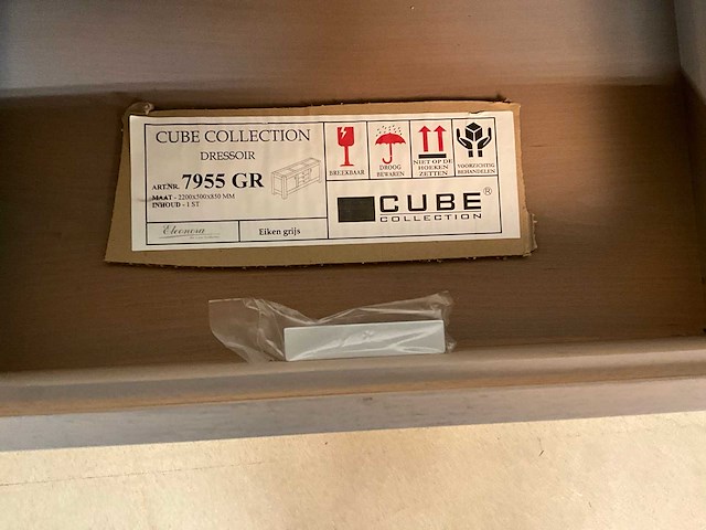Eleanora cube dressoir - afbeelding 2 van  13