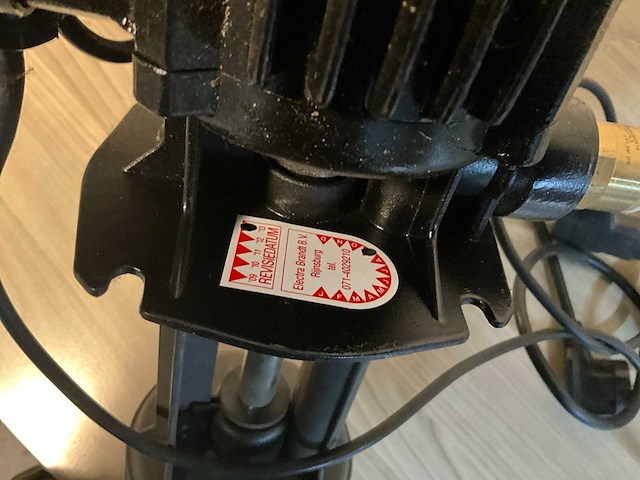 Electra brandt pythonpomp - afbeelding 8 van  8