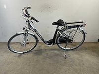 Electra de luxe elektrische fiets - afbeelding 2 van  7