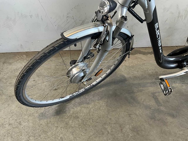 Electra de luxe elektrische fiets - afbeelding 4 van  7