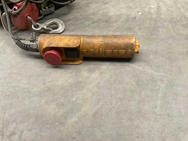 Electric hoist pa00d elektrische kabellier met loopkat en h-balk - afbeelding 1 van  2