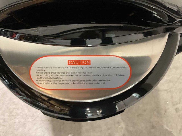 Electric pressure cooker 6l - afbeelding 14 van  16