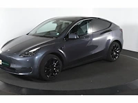 Electric vehicle auction