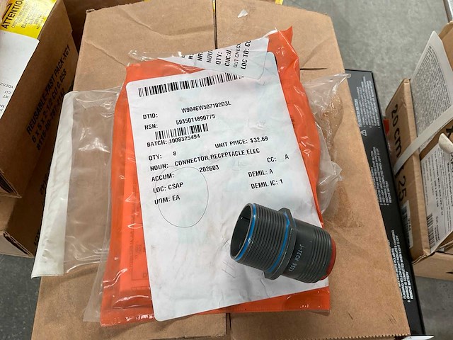 Electrical receptacle connector (8x) - afbeelding 1 van  4