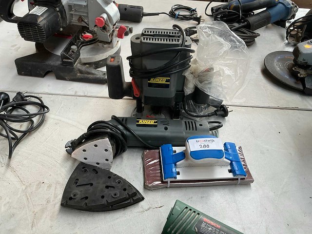 Electrisch en handgereedschap (3x) - afbeelding 1 van  6