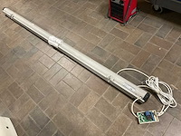 Electrisch projectiescherm - afbeelding 2 van  5