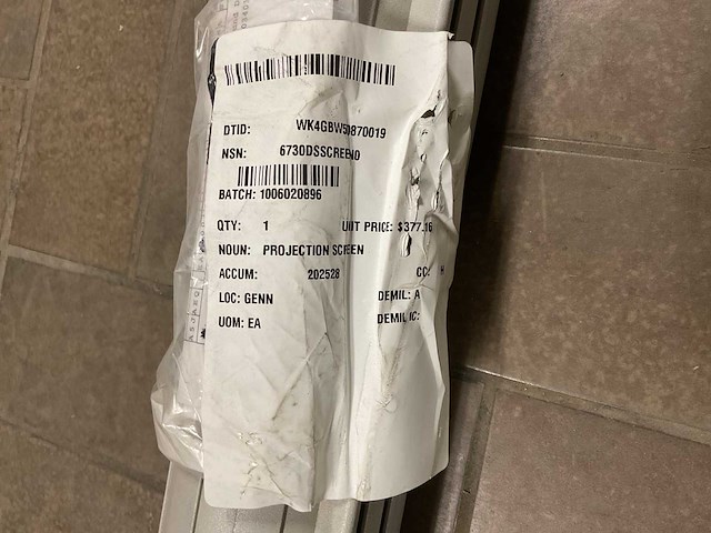 Electrisch projectiescherm - afbeelding 5 van  5