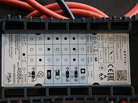 Electrische autolader nn met 240 volt voeding en type 2 laadkabel. - afbeelding 2 van  2
