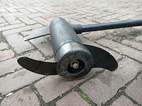 Electrische buitenboordmotor fluistermotor, minn kota, endura 12v met accu en lader - afbeelding 9 van  9