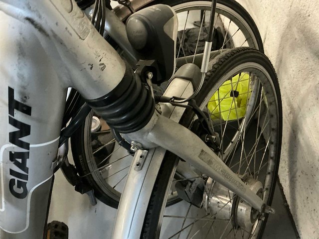 Electrische fiets 2x en racefiets (3x) - afbeelding 4 van  12