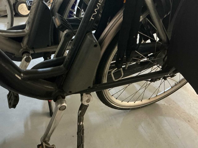 Electrische fiets 2x en racefiets (3x) - afbeelding 8 van  12