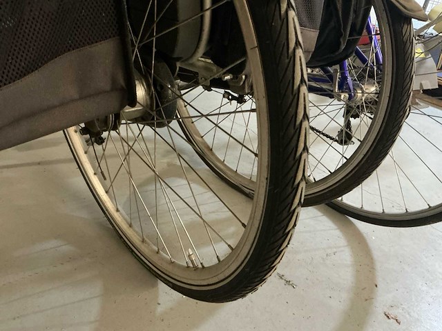Electrische fiets 2x en racefiets (3x) - afbeelding 12 van  12