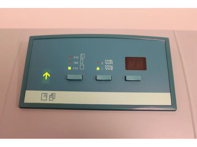 Electrische vouwmachine oce 940. - afbeelding 3 van  3