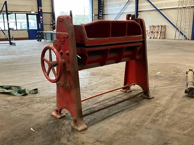 Electro mechanisch bureau nostalgische zetbank - afbeelding 6 van  10