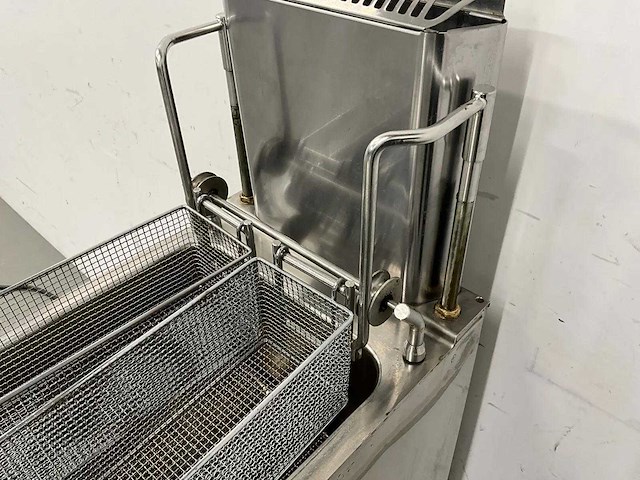 Electrolux - 391345 - elektrische hr friteuse met liftsysteem - afbeelding 3 van  20
