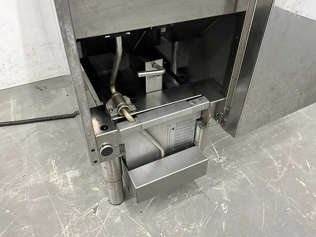 Electrolux - 391345 - elektrische hr friteuse met liftsysteem - afbeelding 14 van  20