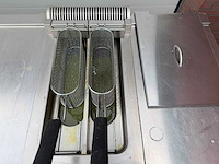 Electrolux - 4 pits fornuis + dubbel frituur + 2 koellades - bakkooklijn - afbeelding 4 van  5