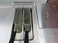 Electrolux - 4 pits fornuis + dubbel frituur + 2 koellades - bakkooklijn - afbeelding 2 van  5