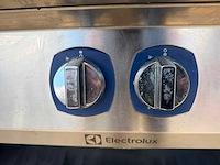 Electrolux - 6 pits fornuis + bakplaat - bakkooklijn - afbeelding 4 van  5