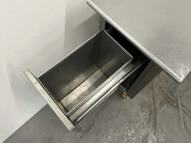 Electrolux - 700-lijn - kookeiland neutrale hoekunit - afbeelding 6 van  9