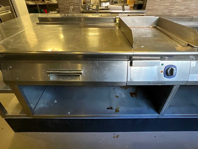 Electrolux - 9pdx371193 - elektrische bakplaat met neutrale unit (c) - afbeelding 2 van  2