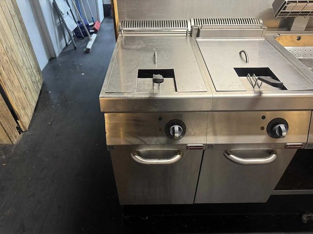 Electrolux - a7fred1gfo - friteuse (2024) - afbeelding 2 van  8