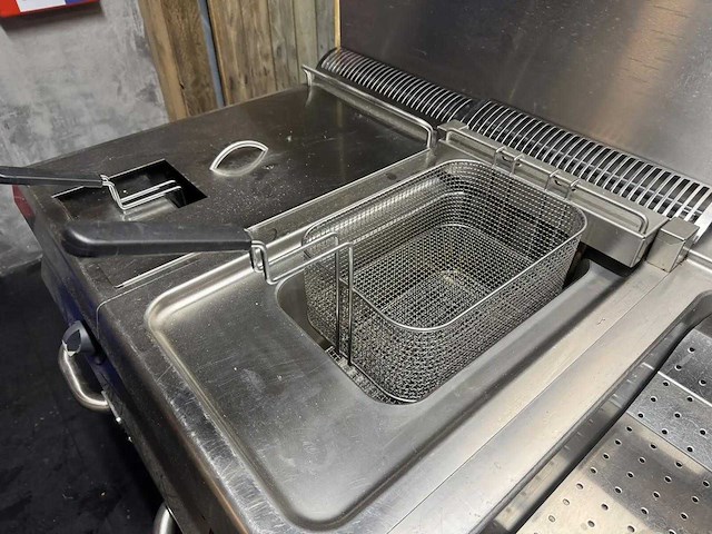 Electrolux - a7fred1gfo - friteuse (2024) - afbeelding 4 van  7