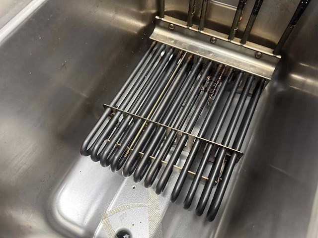 Electrolux - a7fred1gfo - friteuse (2024) - afbeelding 6 van  7