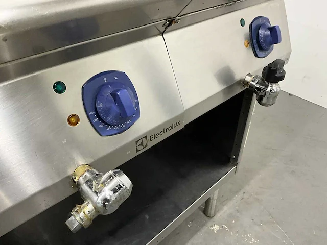 Electrolux - e7fred1e00 - elektrische friteuse - afbeelding 3 van  7