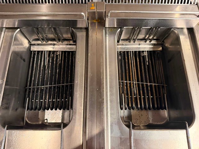Electrolux - e7fred1e00 - friteuse - afbeelding 5 van  6