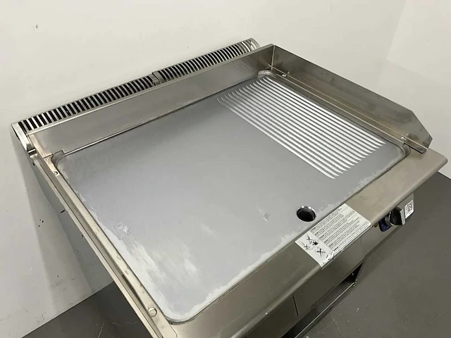 Electrolux - e7iimda0mea - elektrische bakplaat (2024) - afbeelding 3 van  7