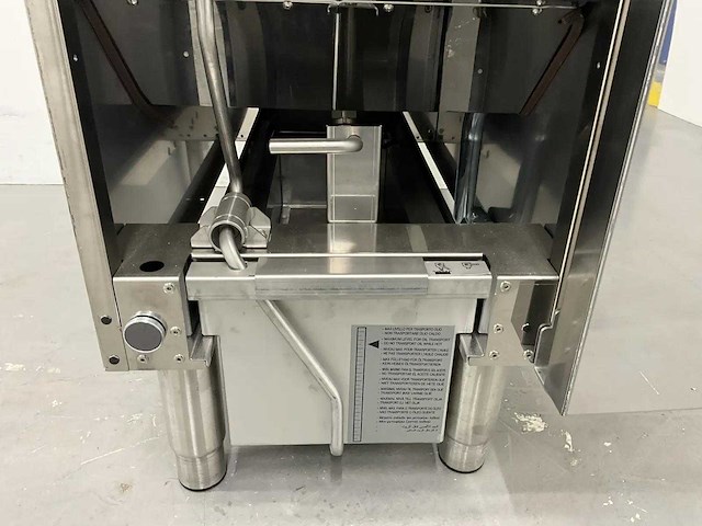 Electrolux - e9kkldbamcg - elektrische hr friteuse met liftsysteem (2025) - afbeelding 7 van  9