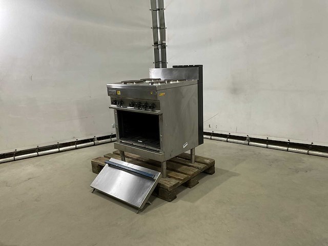 Electrolux - electrisch fornuis 4 pitten 380v - afbeelding 1 van  7