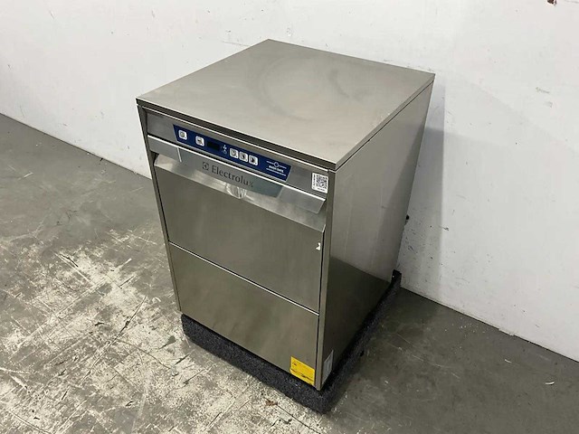 Electrolux - eucaidp - korvenvaatwasmachine - afbeelding 1 van  8
