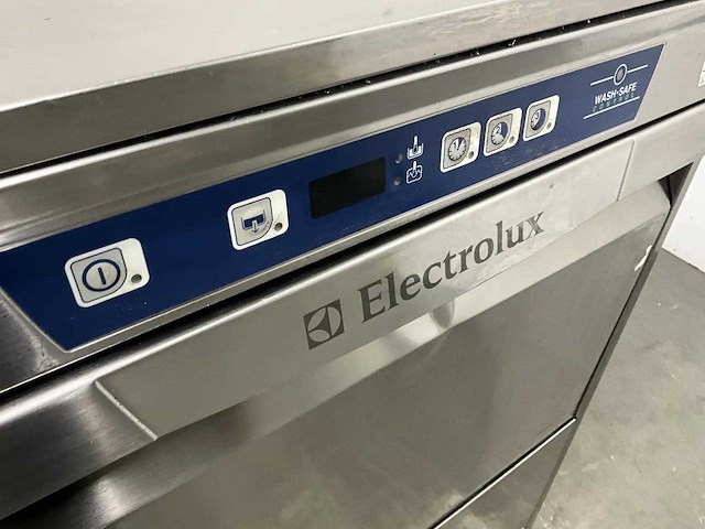 Electrolux - eucaidp - korvenvaatwasmachine - afbeelding 1 van  5