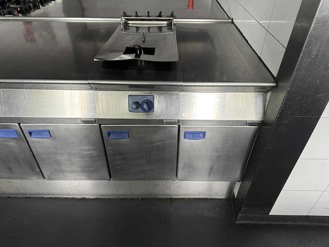 Electrolux - friteuse met neutrale unit - afbeelding 2 van  9