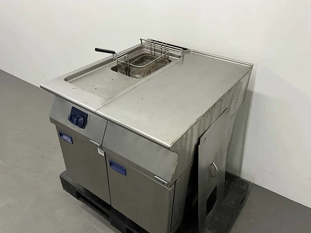 Electrolux - friteuse met neutrale unit - afbeelding 1 van  10