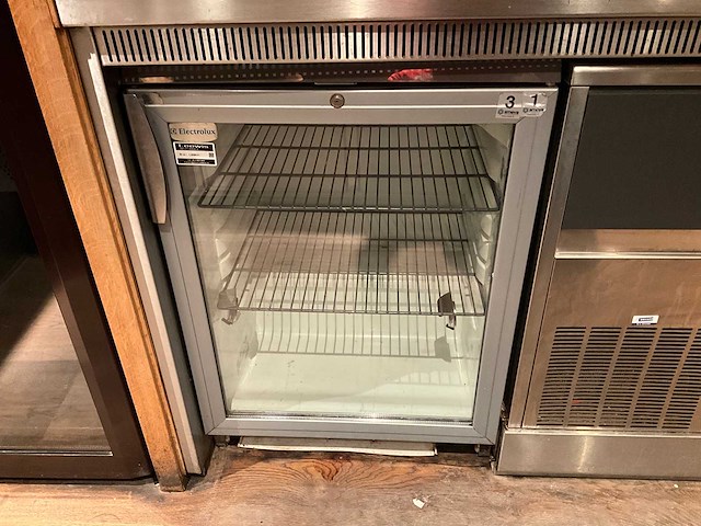 Electrolux - glasdeurkoelkast - afbeelding 3 van  4