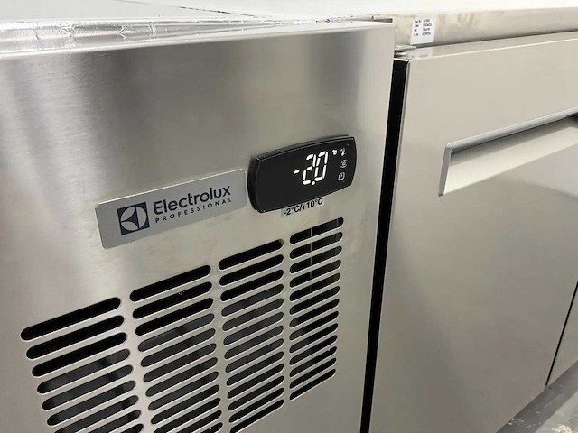 Electrolux - h6ftn2b - koelwerkbank (2024) - afbeelding 4 van  4