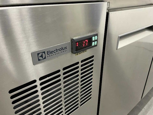 Electrolux - h6ftn3bhc - koelwerkbank - afbeelding 6 van  9