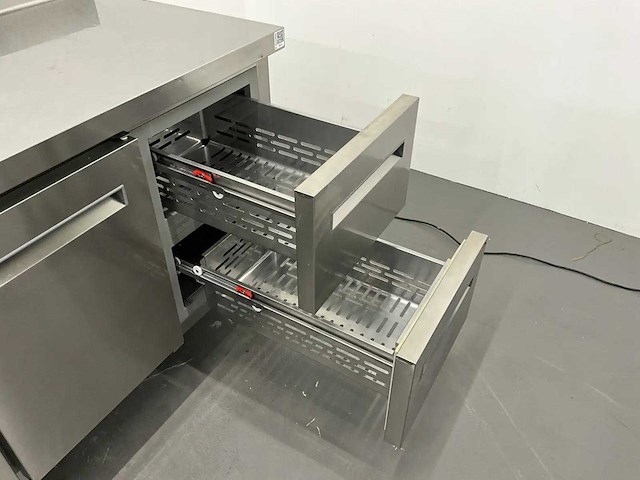 Electrolux - h6ftn3bhc - koelwerkbank - afbeelding 9 van  9
