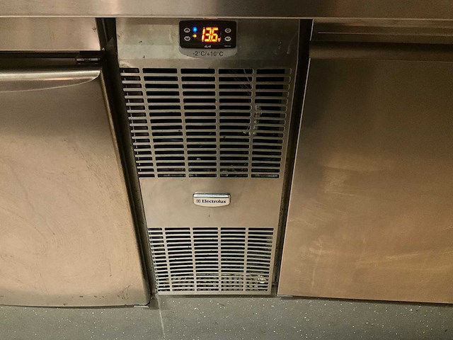 Electrolux - hb3pnt - koelwerkbank - afbeelding 1 van  4
