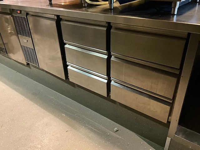 Electrolux - hb3pnt - koelwerkbank - afbeelding 2 van  4