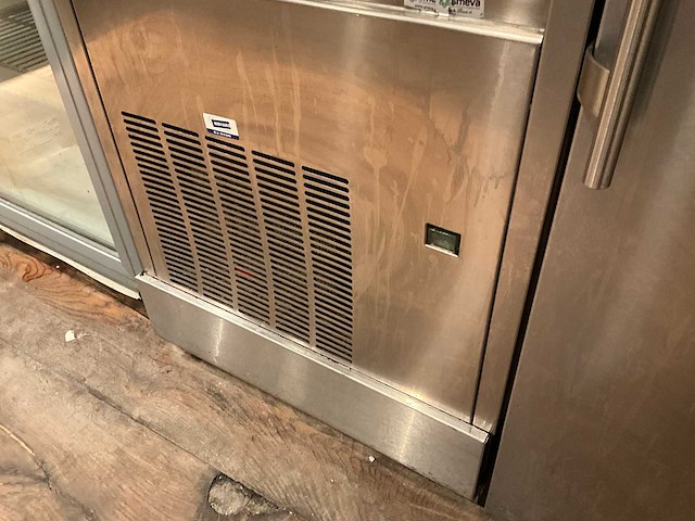 Electrolux - ijsblokjesmachine - afbeelding 4 van  5