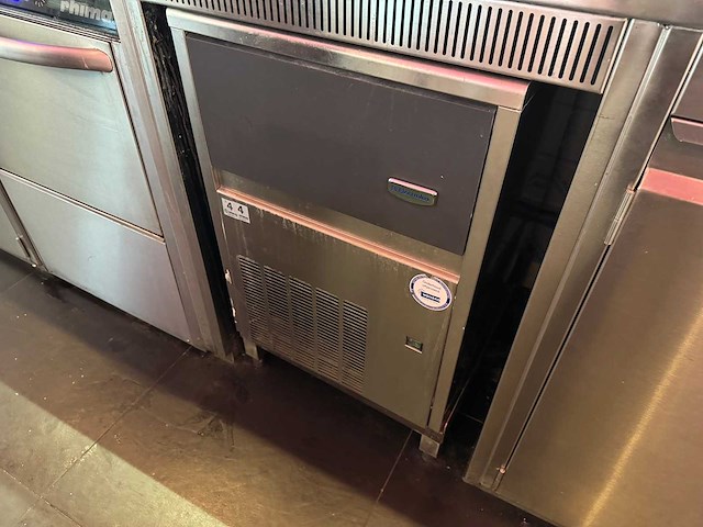 Electrolux - ijsblokjesmachine - afbeelding 1 van  5