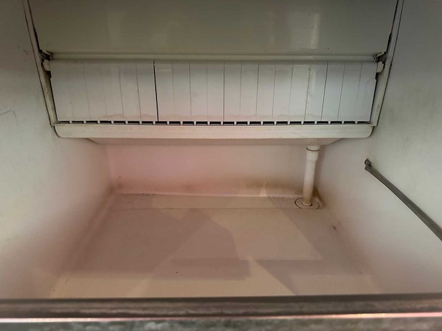 Electrolux - ijsblokjesmachine - afbeelding 4 van  5