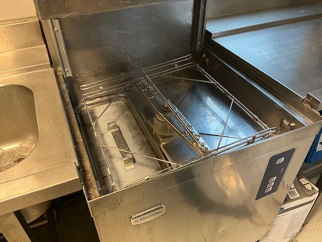 Electrolux - korvenvaatwasmachine - afbeelding 3 van  6